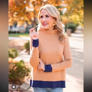 NWT Large Avara Sweater